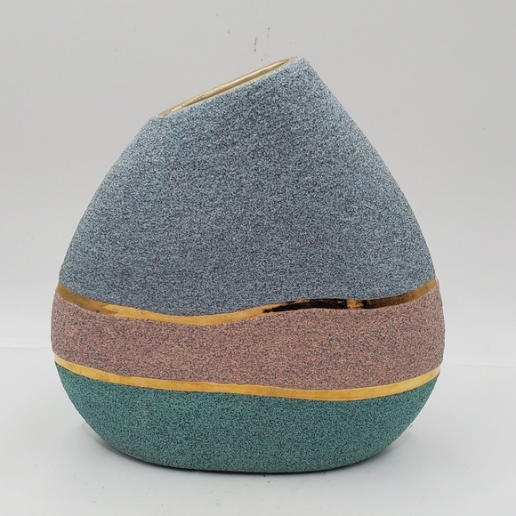 Southwestern Sand Pottery Art Vase Pueblo 14 Karat Gold Accents Village Scenery - Picture 9 of 13